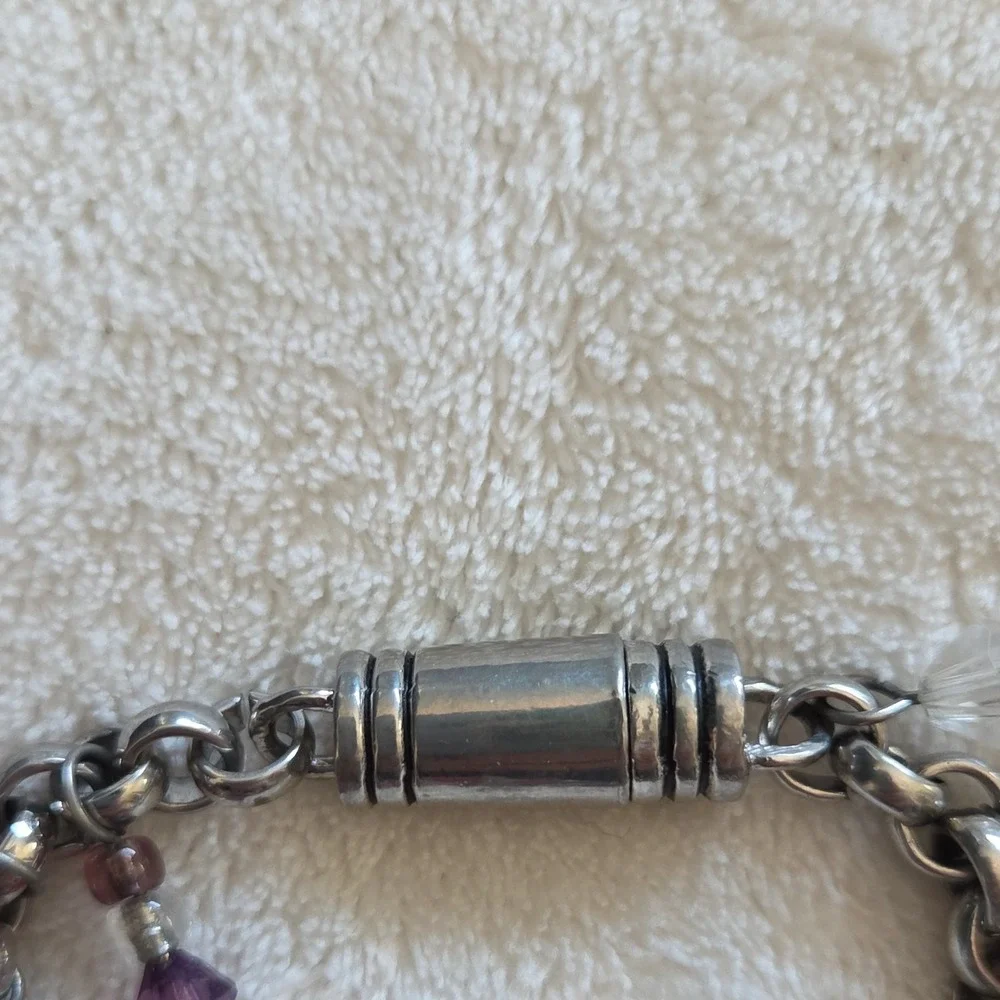 Red & Purple Beaded Charm Bracelet with Magnetic Clasp‎ & Hat Dangle Charms